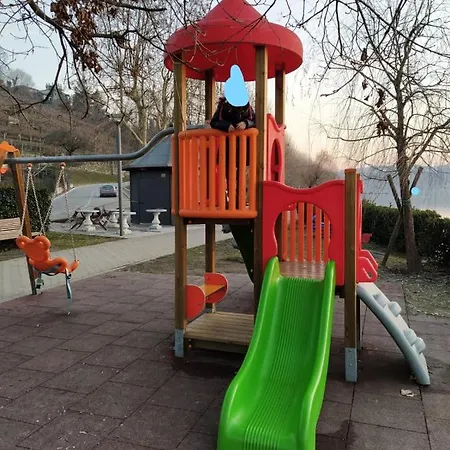 Doppi Bagni Sei Posti Letto * Viverone