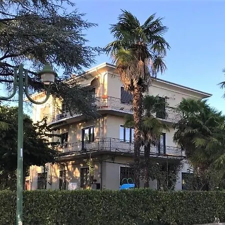Apartment Doppi Bagni Sei Posti Letto